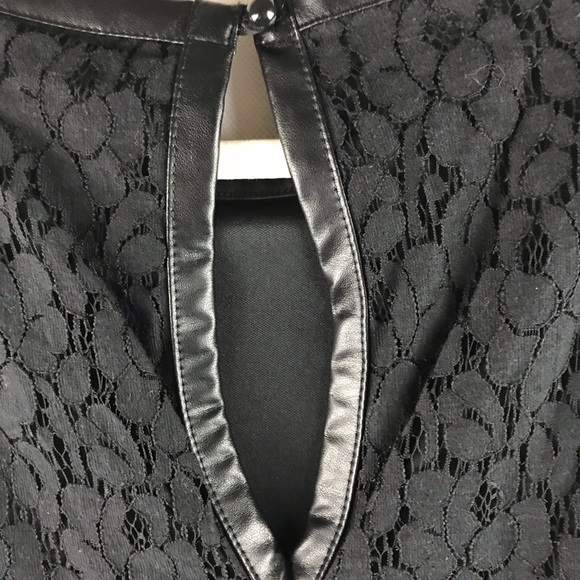 Speechless| Lace Skater Dress| Black| Size 3 - Picture 6 of 8